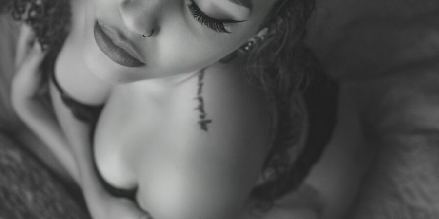 ona trazi njega za seks