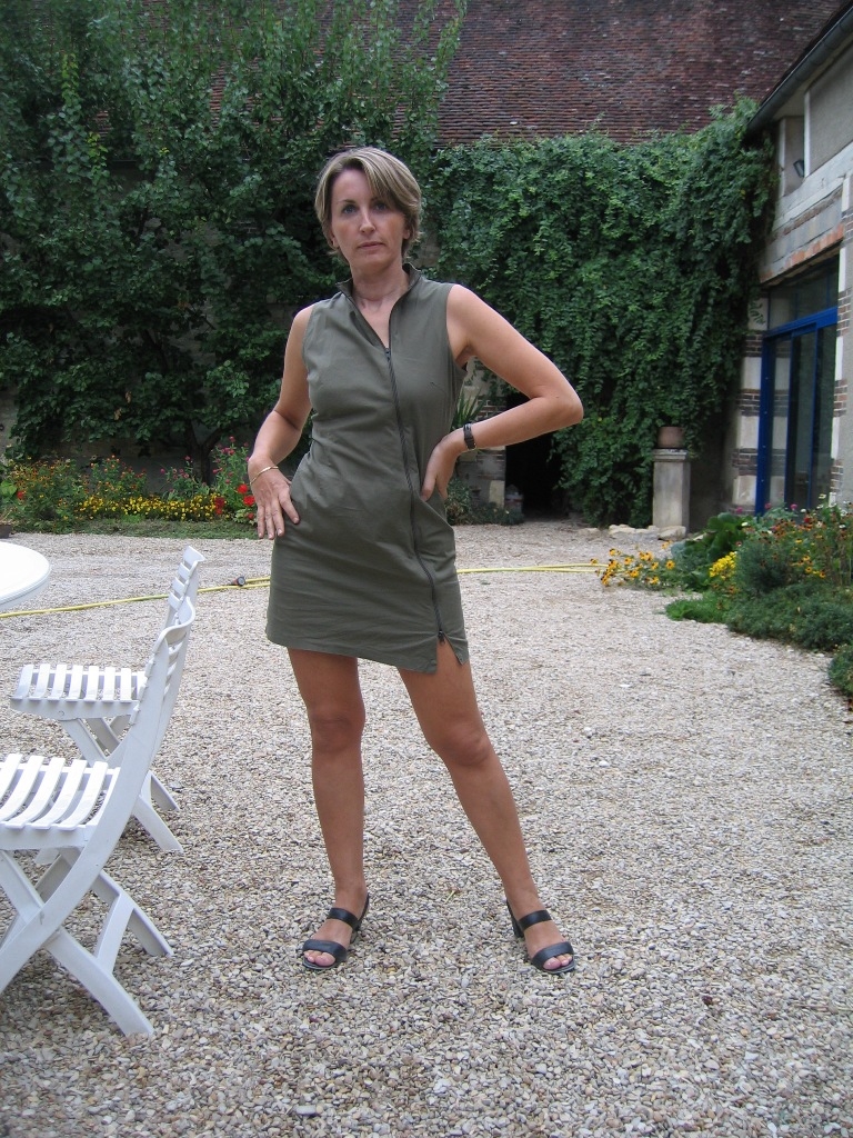 Žena Širokih Shvatanja