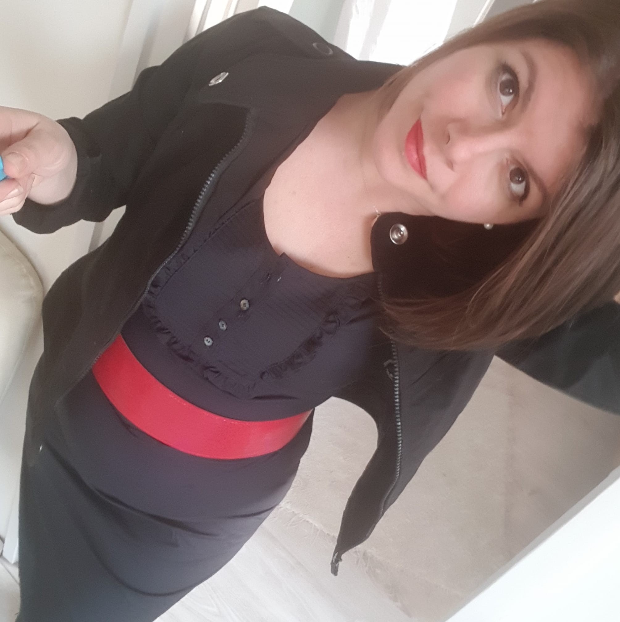 Slobodna, ako nekog zanima