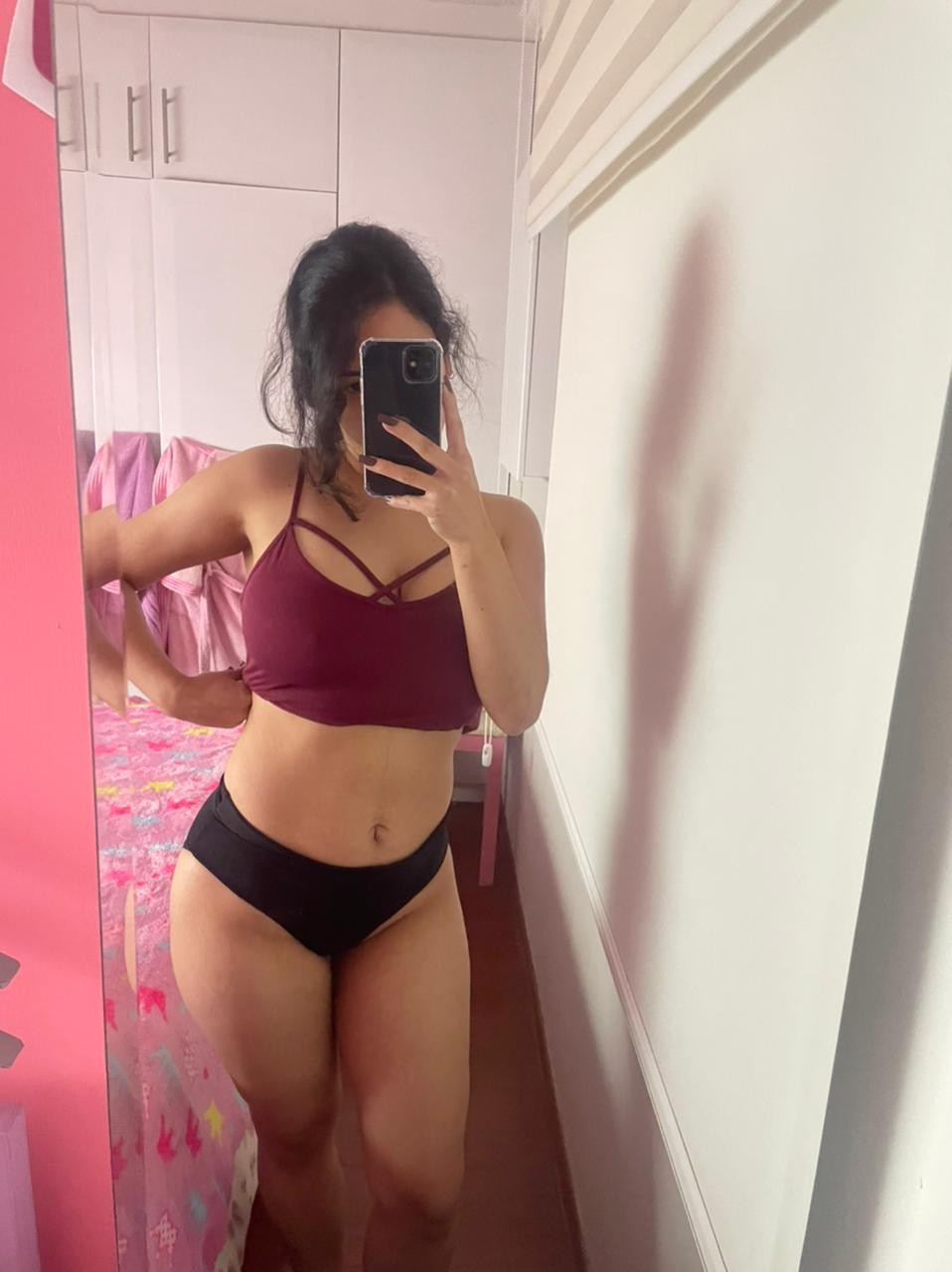 Emira – devojka za zgodnog