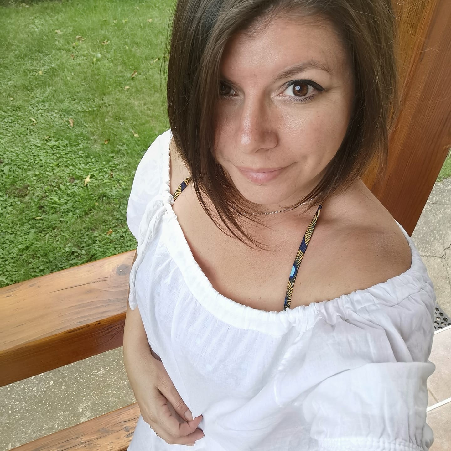 Slobodna, ako nekog zanima