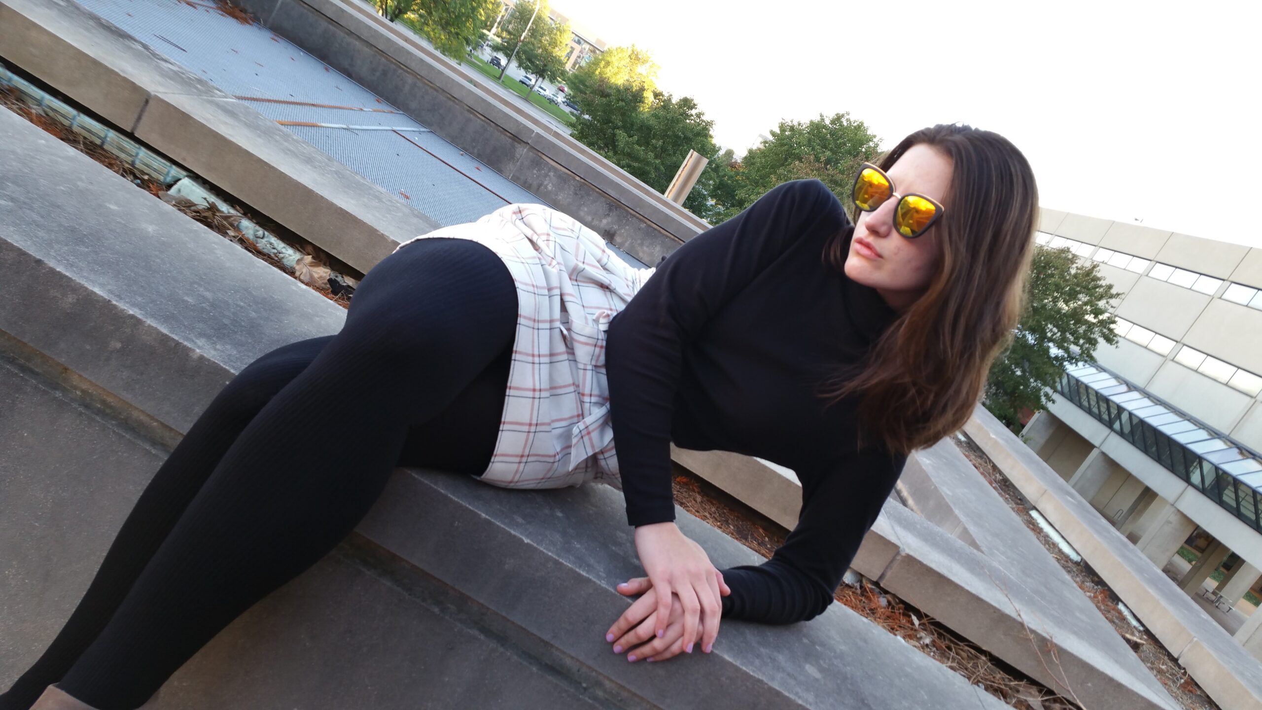 Devojka u svom svetu