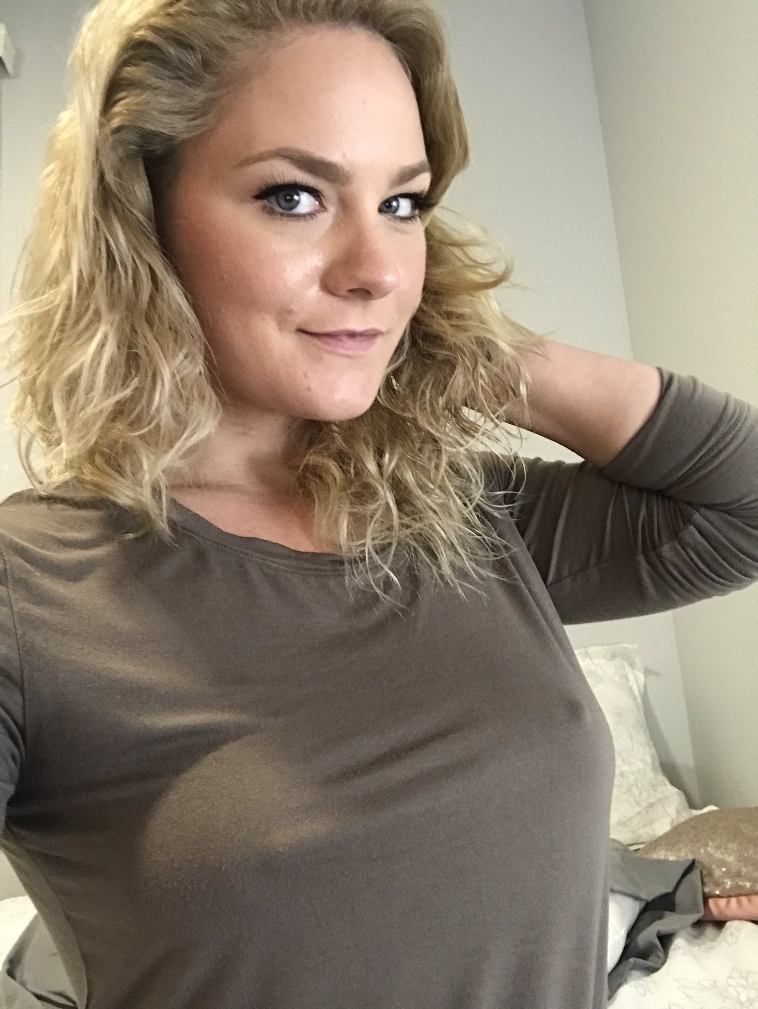 Svasta jesam ali stidljiva nisam