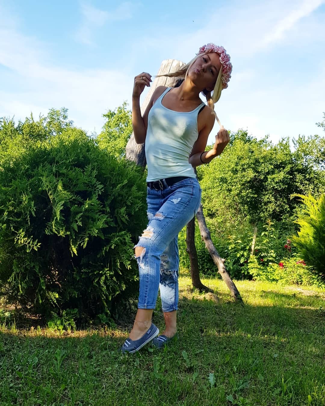 Raspolozena uvek sa svima