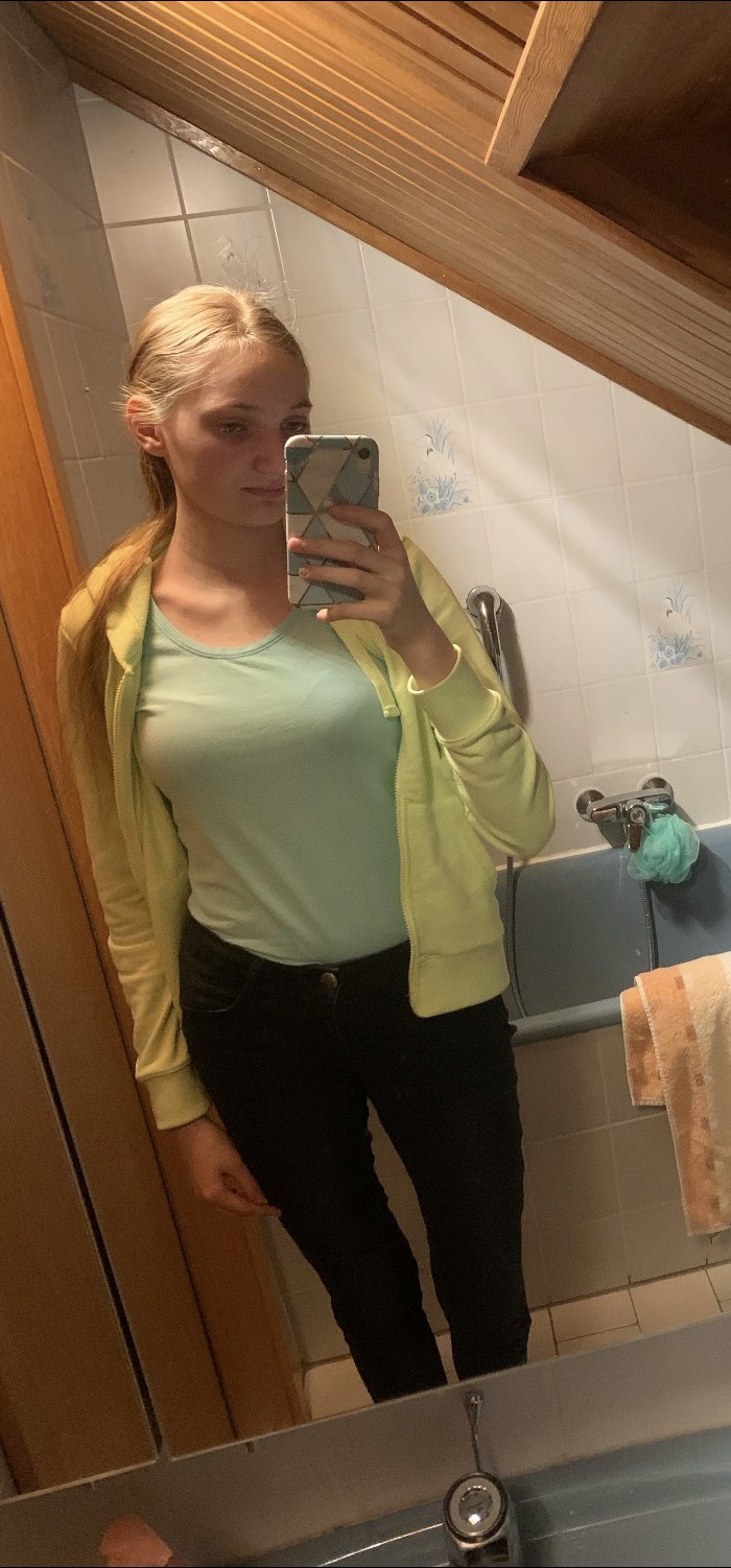 Jos uvek trazim sebe