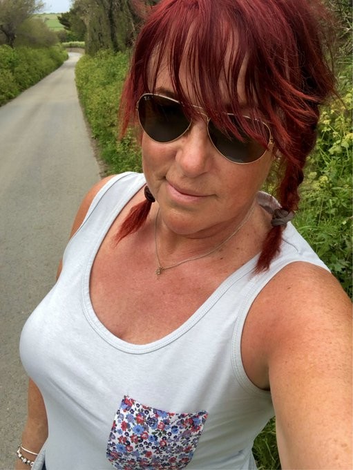 Razmisljam korak unapred