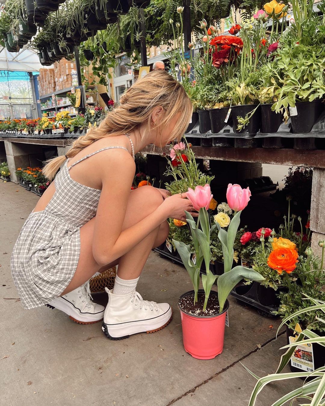 upoznala bih sarmantnog decka