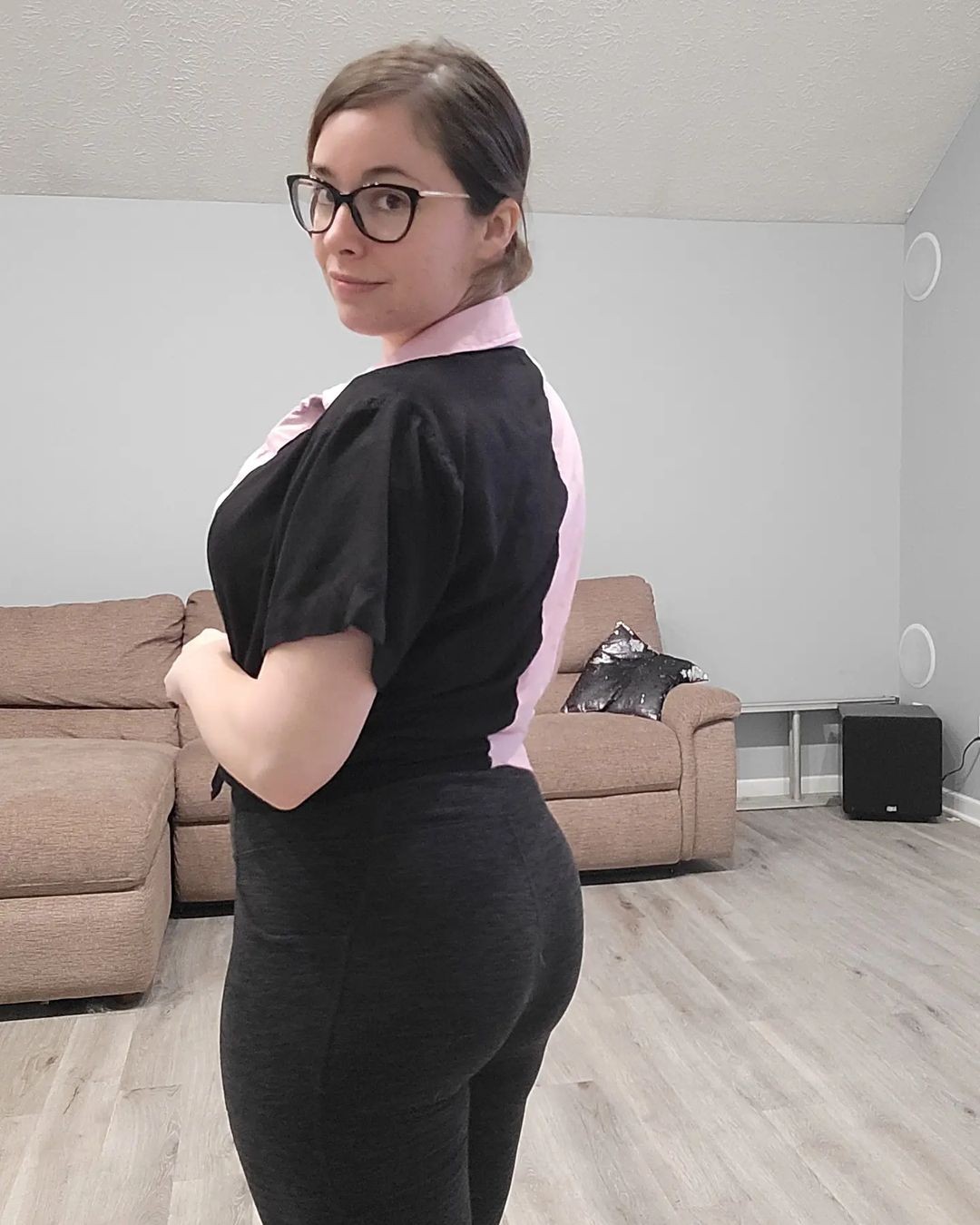 Obrazovana Djavolica Erotski Oglasi Obrazovana Djavolica Erotski Oglasi