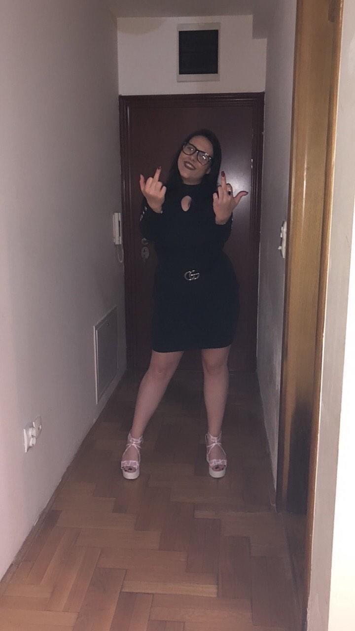 vredim vise nego ona