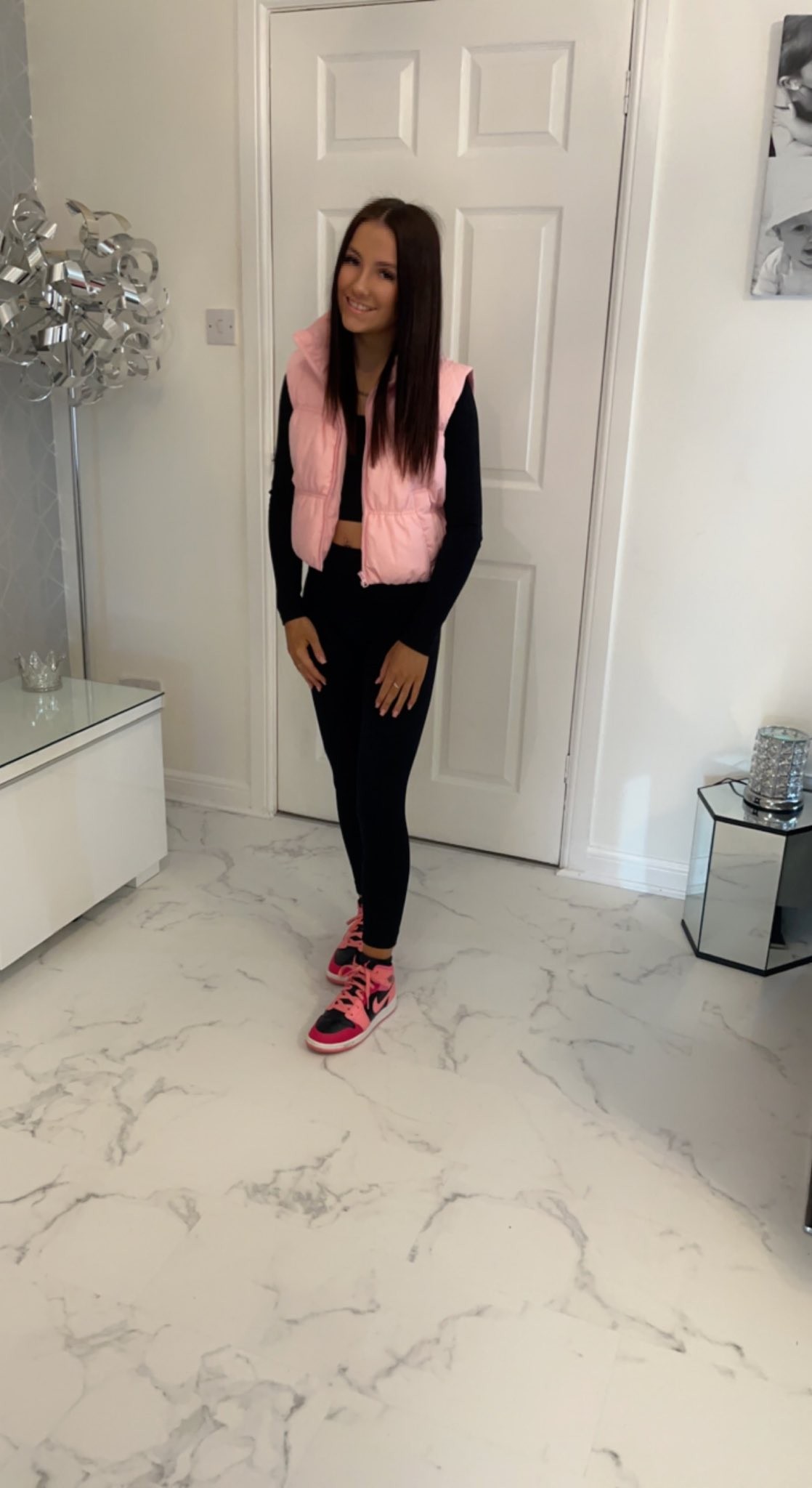 udvaraca puno zanimljivih malo