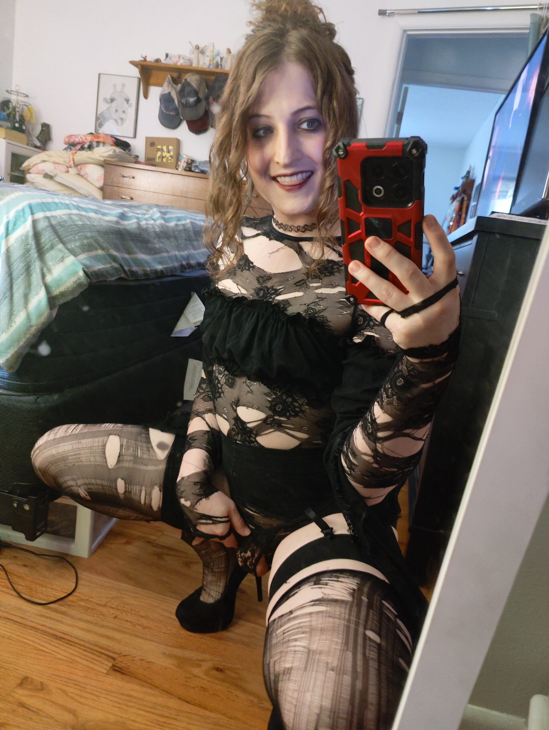 trans osmeh lepa guza