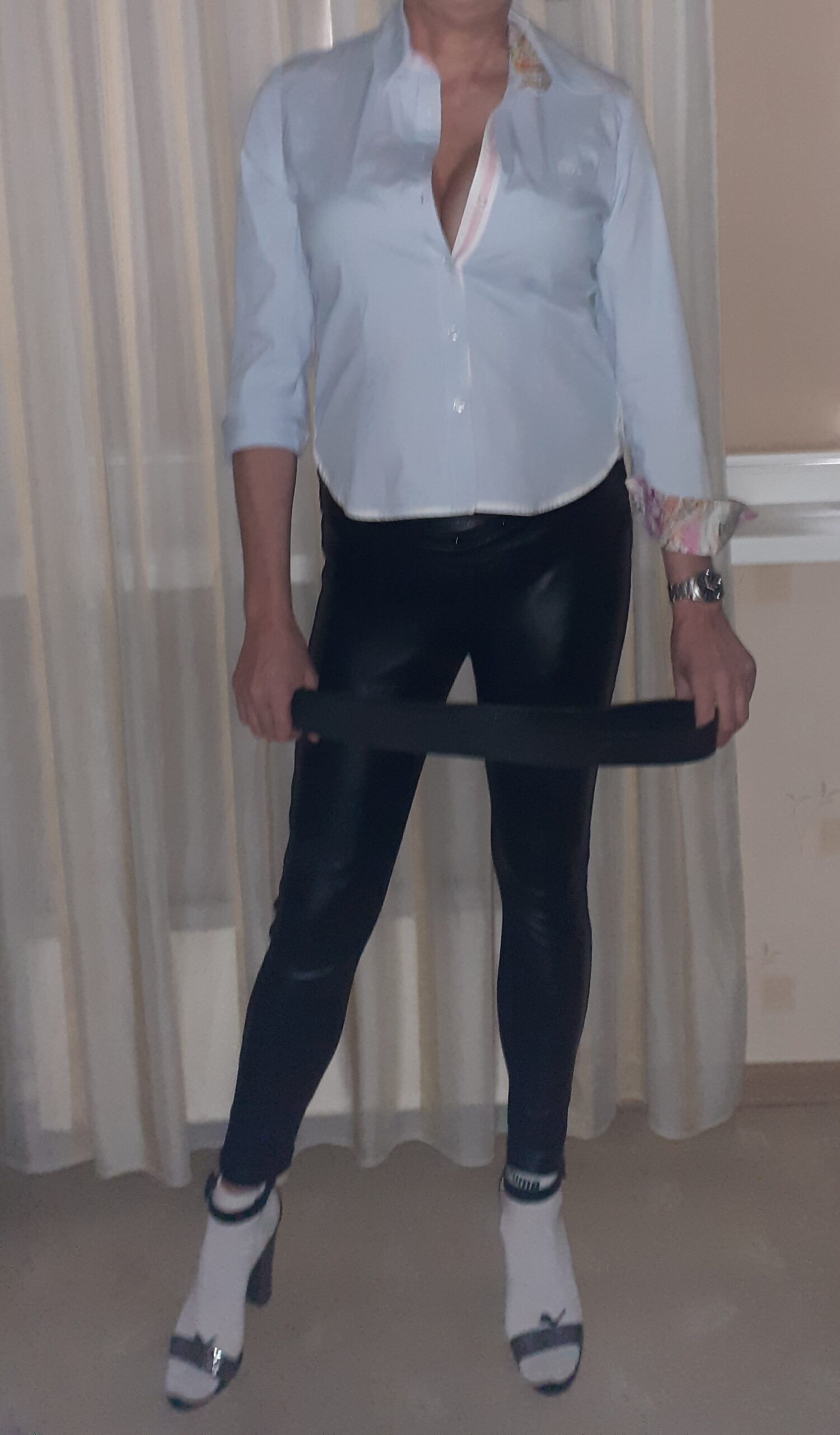 Moja stopala te cekaju