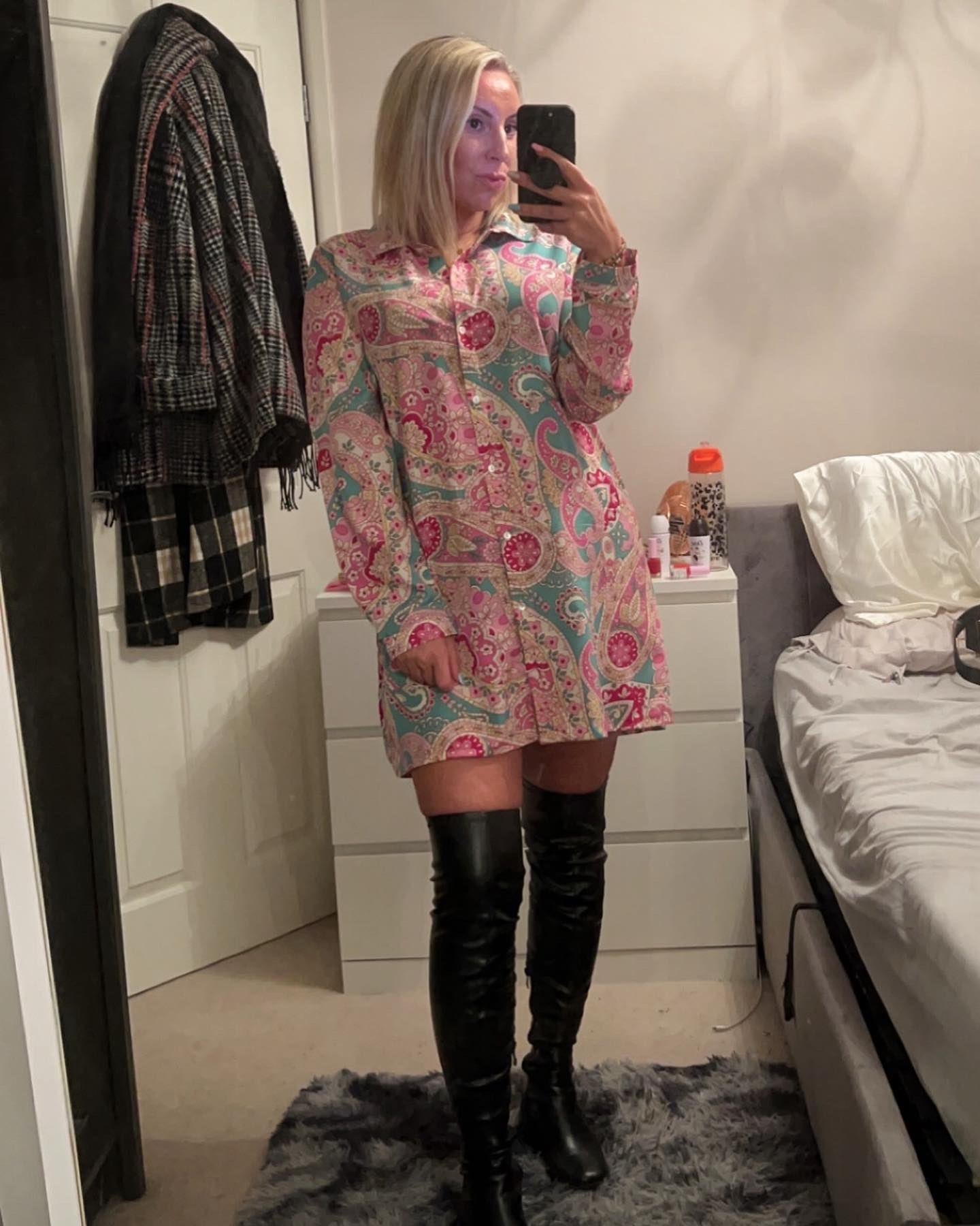 Hoćeš da mi praviš društvo?