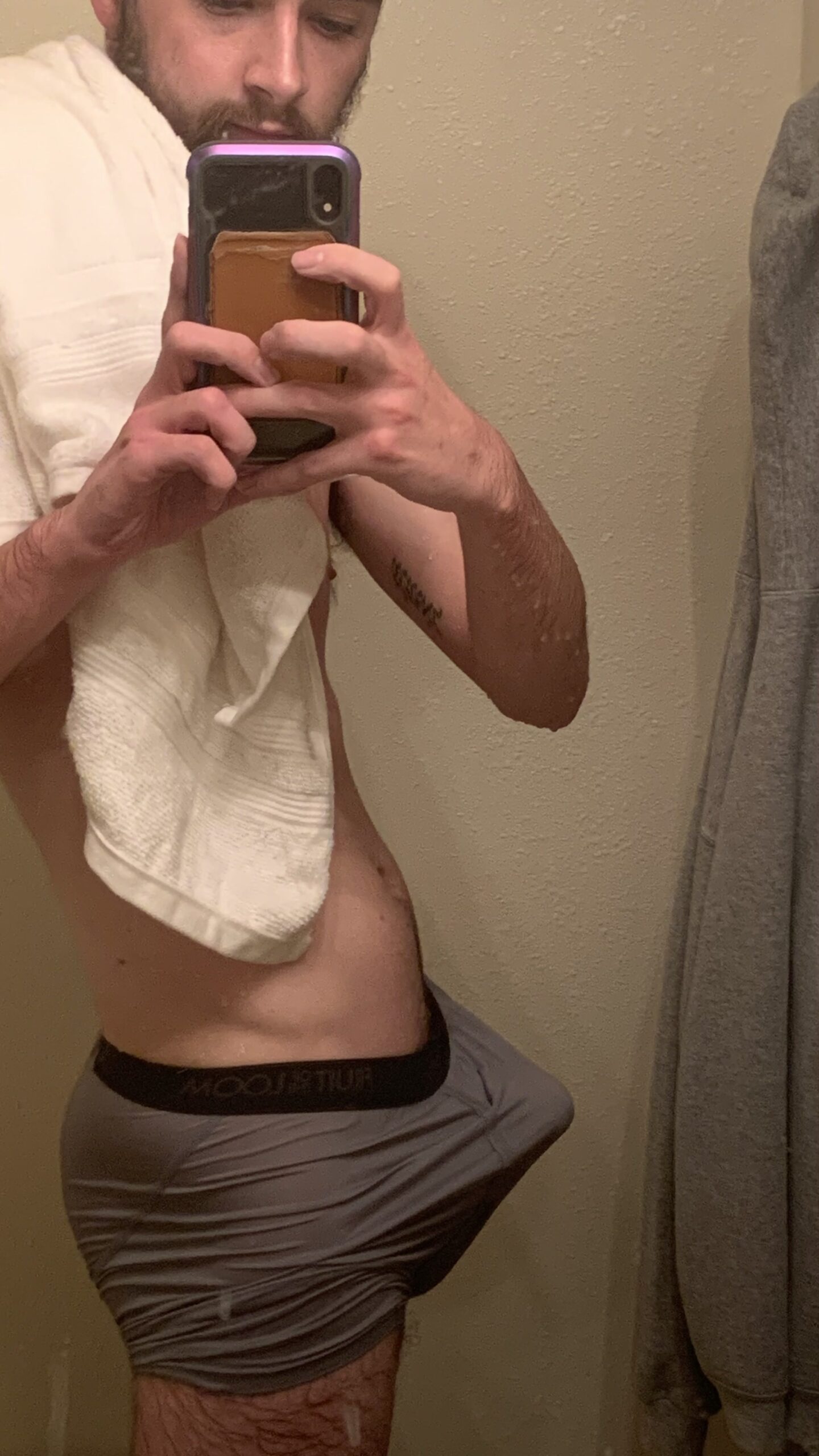 strejt momak iz valjeva