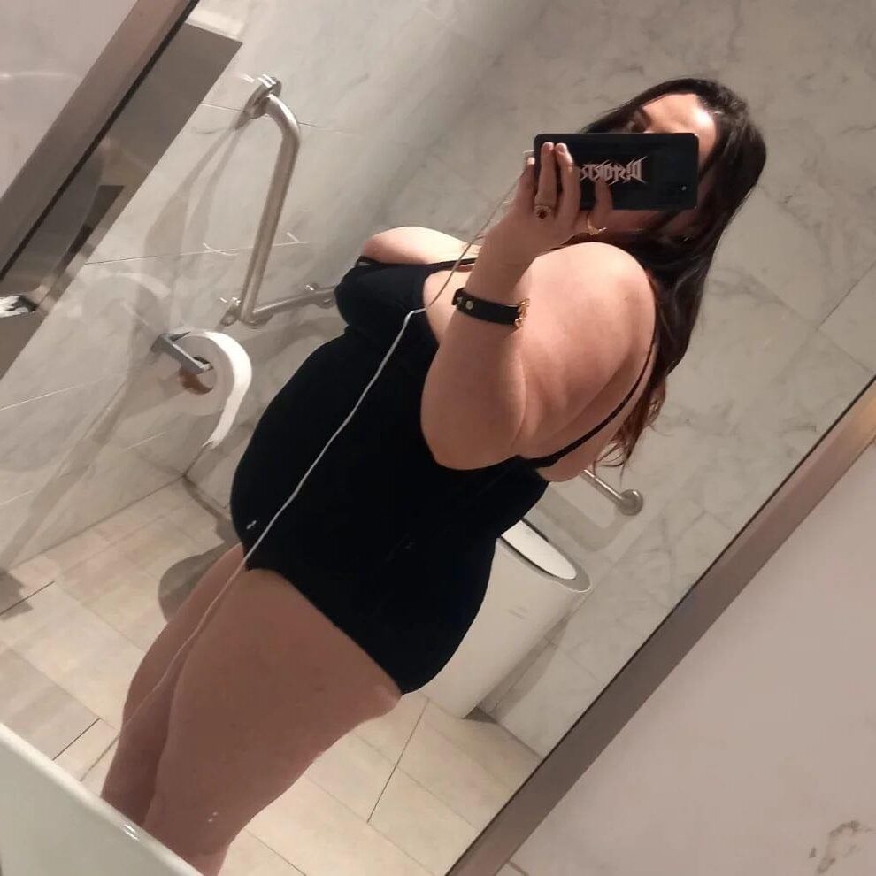 metal kučka – sex oglasi