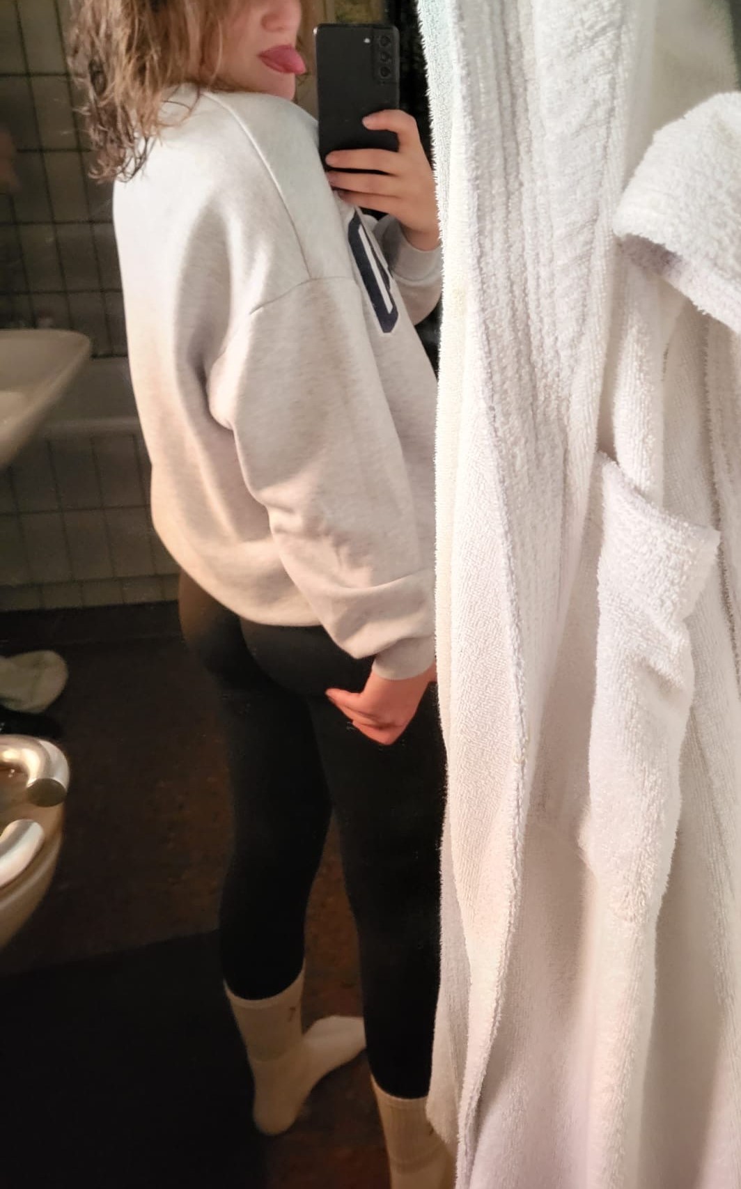 Mala iz mračnog parka