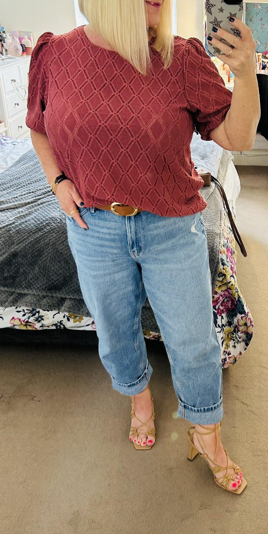 Smejem se godinama u lice