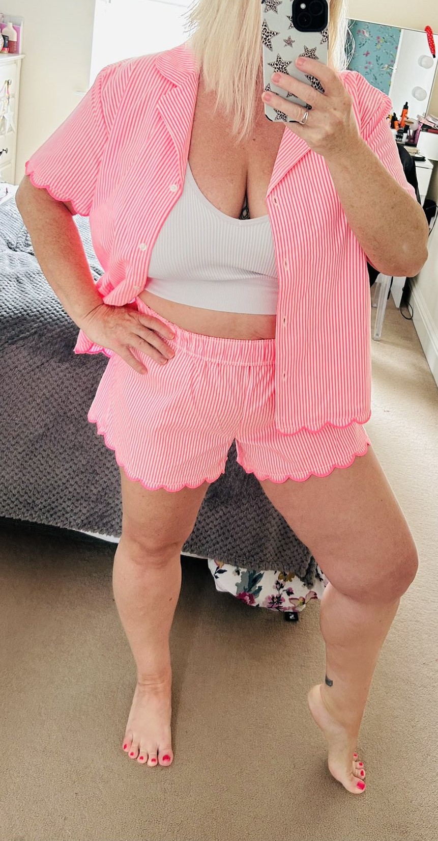 Smejem se godinama u lice