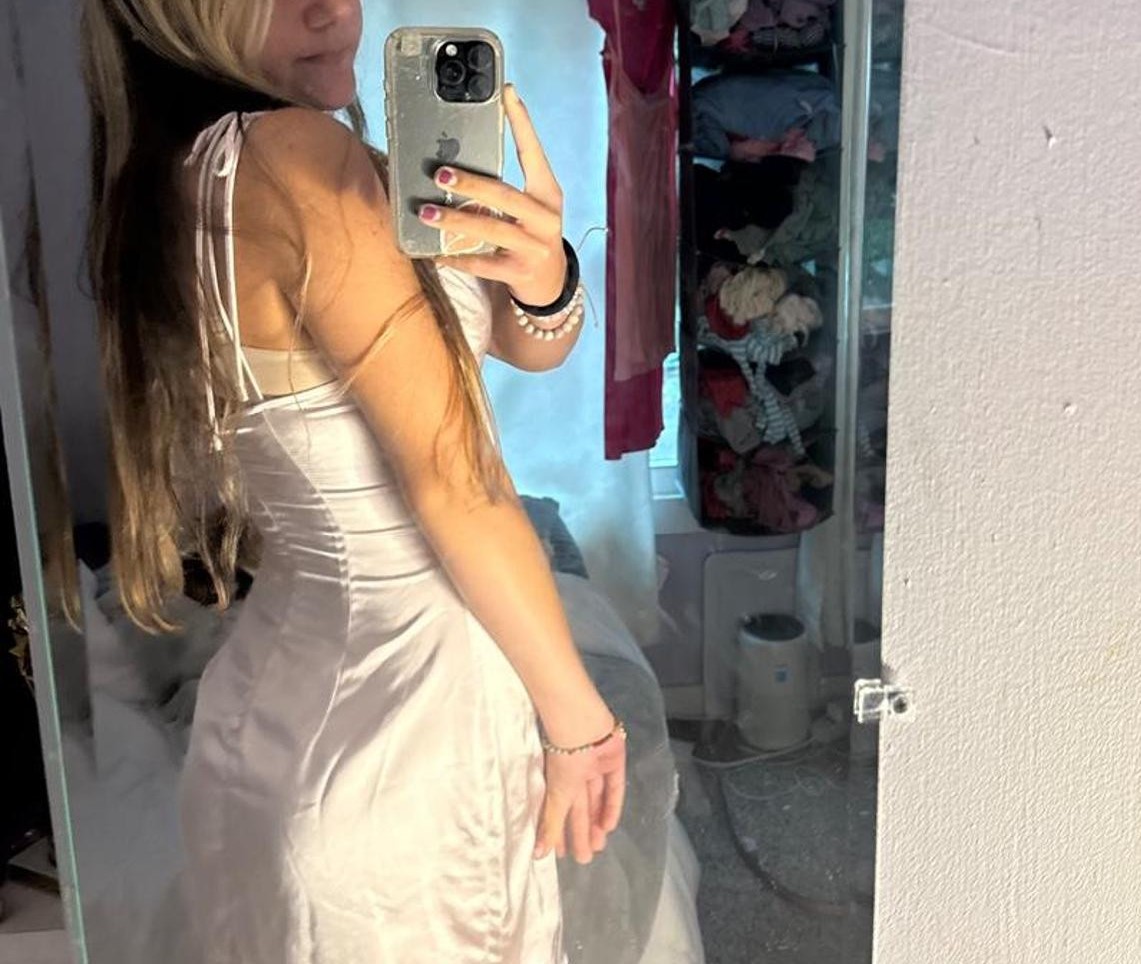 Vedrana, 25